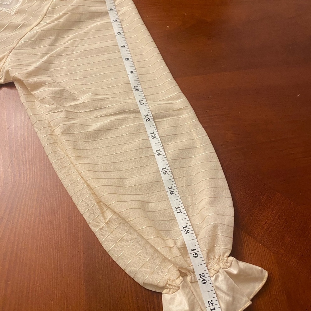 Vintage 70s Bloomer Pajama Set SMALL Ivory - Picture 11 of 12